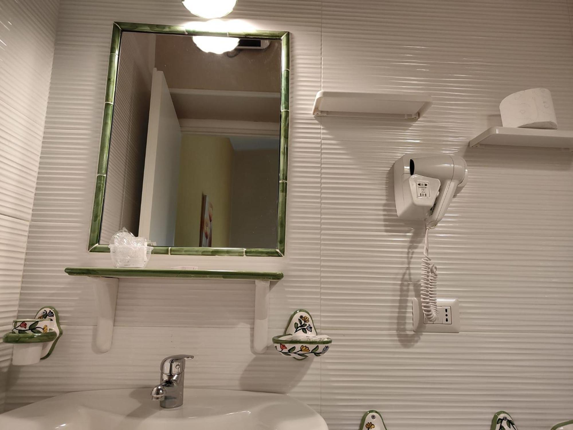 B & B Amore Vietri Bagian luar foto