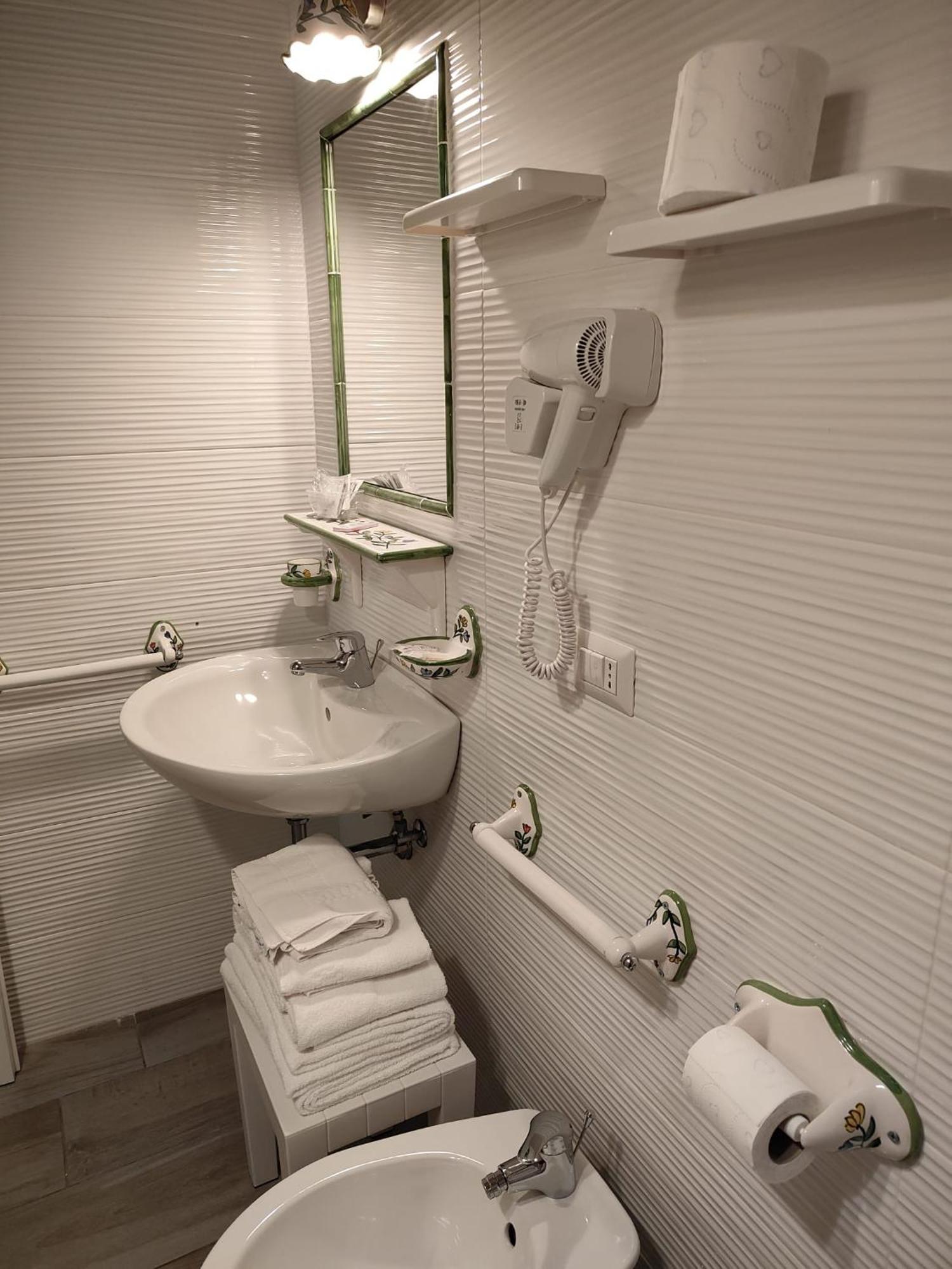 B & B Amore Vietri Bagian luar foto